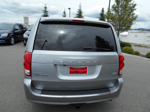 Dodge Grand Caravan 2013 photo 3