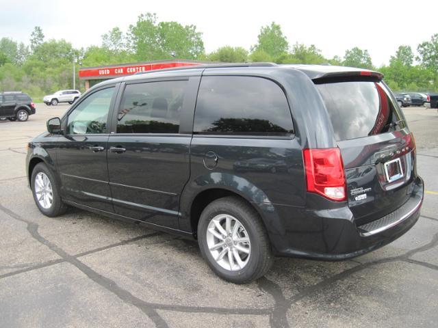 Dodge Grand Caravan 2013 photo 2