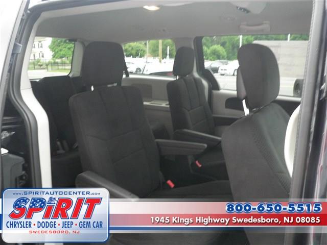 Dodge Grand Caravan 2013 photo 11