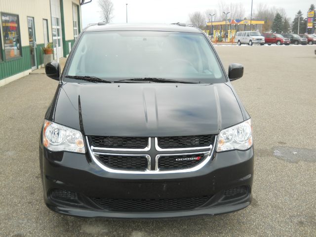 Dodge Grand Caravan 2013 photo 3