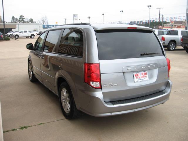 Dodge Grand Caravan 2013 photo 4