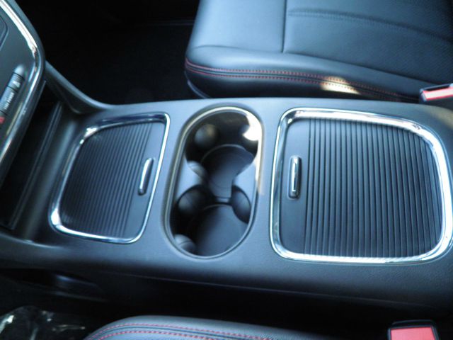 Dodge Grand Caravan 2013 photo 3