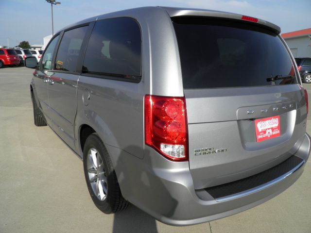 Dodge Grand Caravan 2013 photo 4