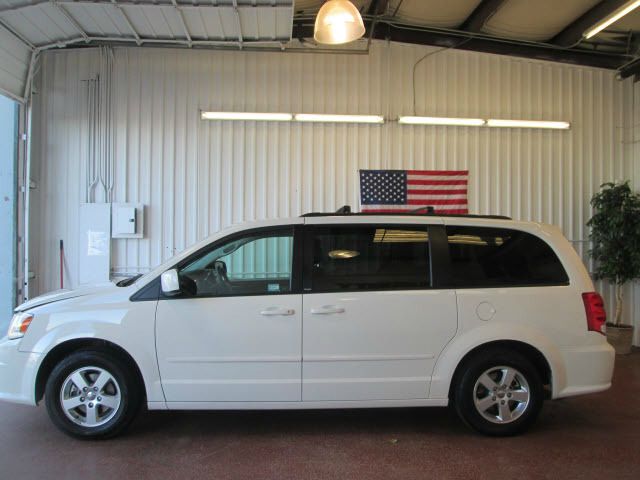 Dodge Grand Caravan 2013 photo 2