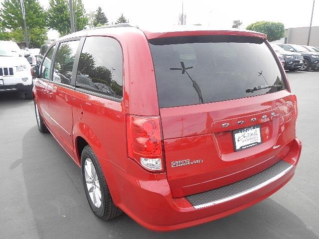 Dodge Grand Caravan 2013 photo 4