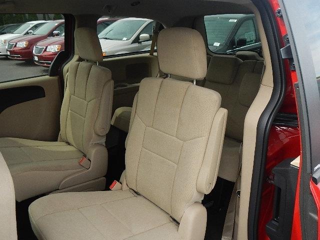 Dodge Grand Caravan 2013 photo 5