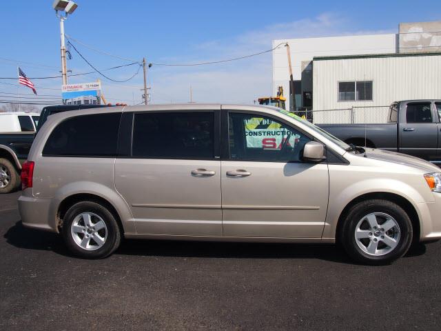 Dodge Grand Caravan S MiniVan