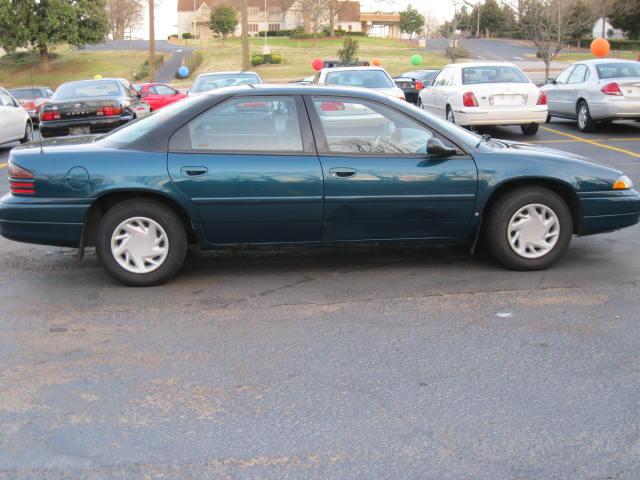 Dodge Intrepid 1995 photo 4