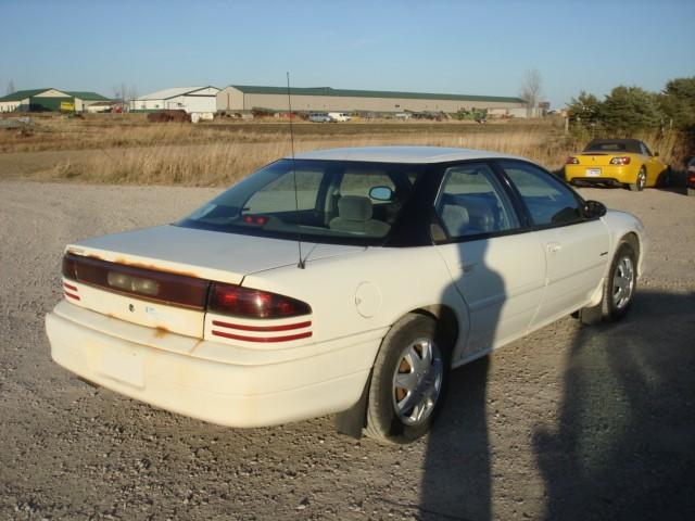 Dodge Intrepid 1996 photo 5