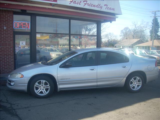 Dodge Intrepid 2000 photo 1