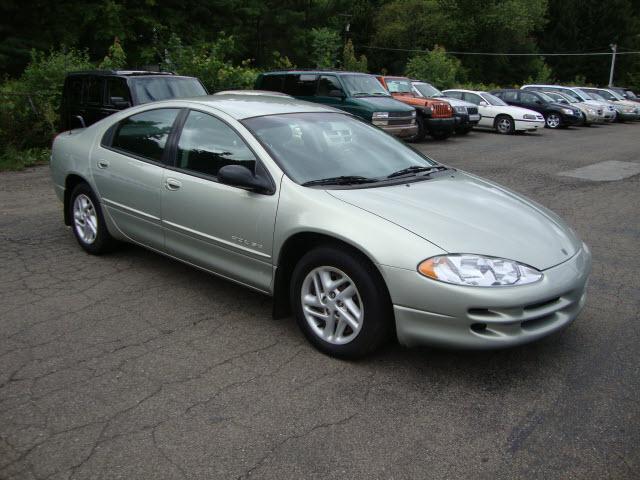 Dodge Intrepid 2000 photo 3