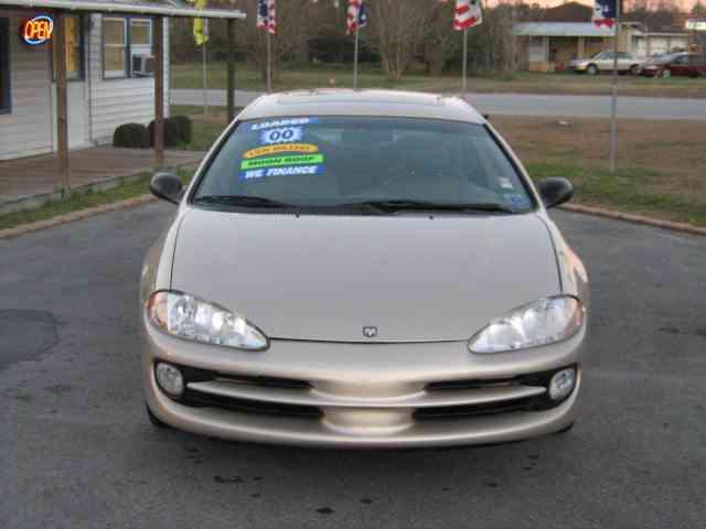 Dodge Intrepid 2000 photo 2