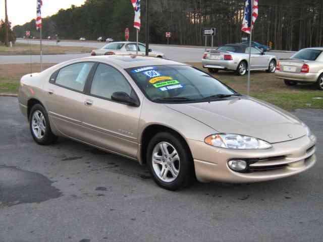 Dodge Intrepid 2000 photo 3