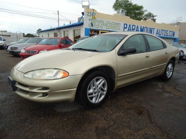 Dodge Intrepid 2000 photo 1