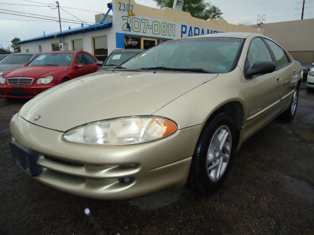 Dodge Intrepid 2000 photo 2