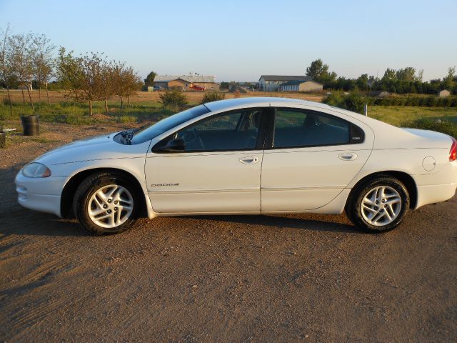 Dodge Intrepid 2001 photo 1