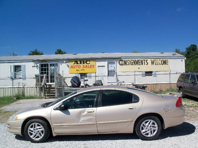 Dodge Intrepid 2001 photo 1