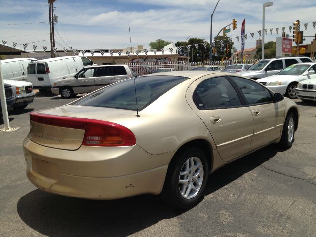 Dodge Intrepid 2001 photo 10