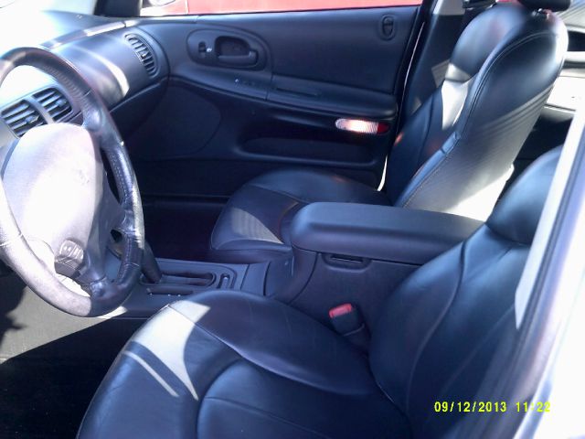 Dodge Intrepid 2001 photo 2