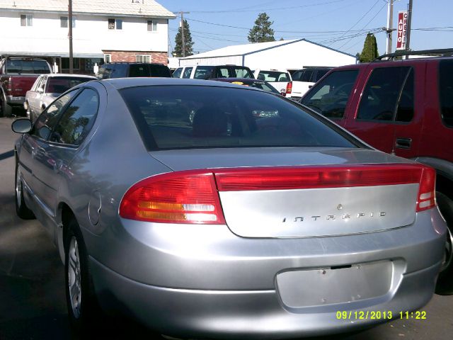 Dodge Intrepid 2001 photo 3