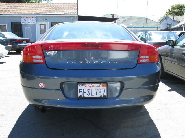 Dodge Intrepid 2001 photo 1