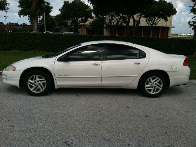 Dodge Intrepid 2001 photo 1