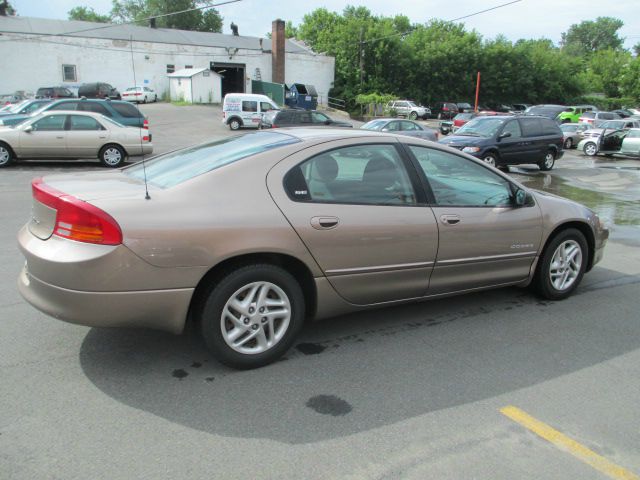 Dodge Intrepid 2001 photo 2