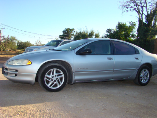 Dodge Intrepid 2001 photo 4