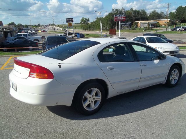 Dodge Intrepid 2002 photo 2