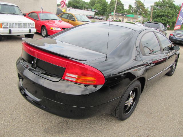 Dodge Intrepid 2002 photo 2