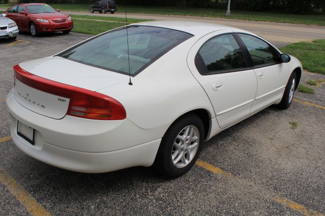 Dodge Intrepid 2002 photo 3