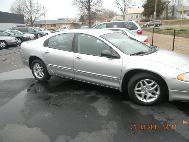 Dodge Intrepid 2002 photo 1