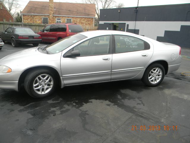 Dodge Intrepid 2002 photo 3