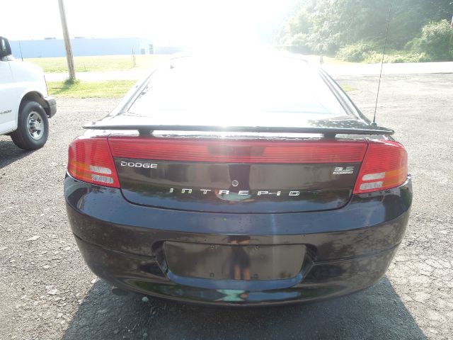 Dodge Intrepid 2002 photo 1