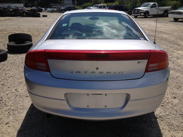 Dodge Intrepid 2002 photo 1