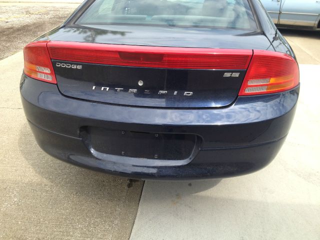 Dodge Intrepid 2002 photo 3