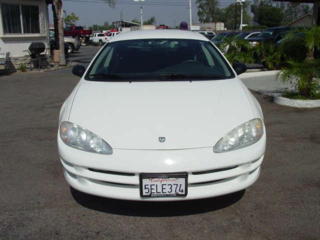 Dodge Intrepid 2002 photo 1