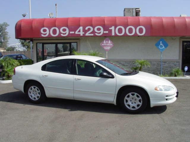 Dodge Intrepid 2002 photo 2