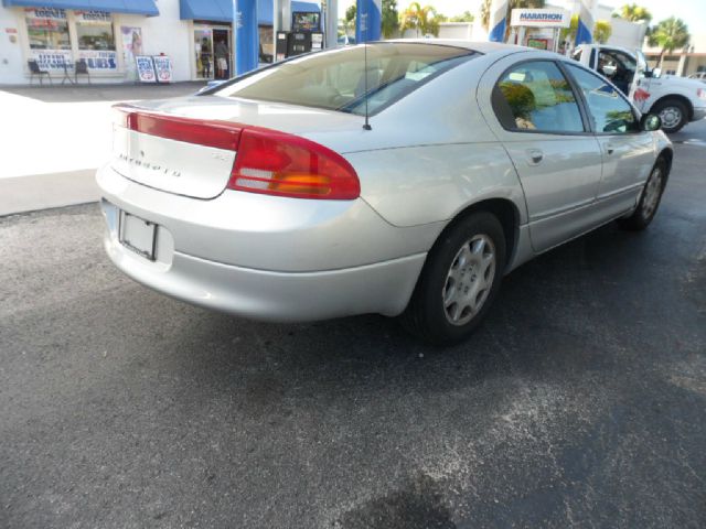 Dodge Intrepid 2002 photo 1