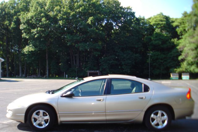 Dodge Intrepid 2002 photo 1