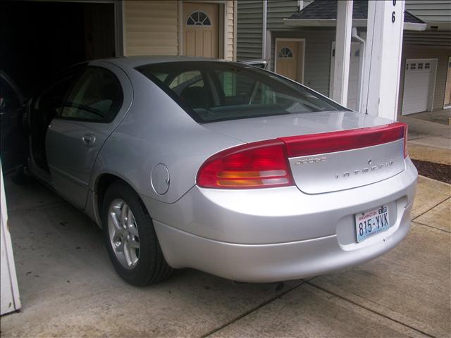 Dodge Intrepid 2002 photo 3