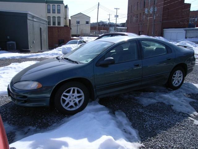 Dodge Intrepid 2003 photo 1