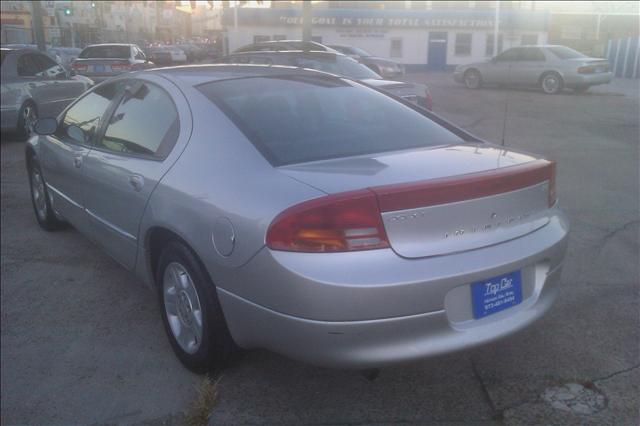 Dodge Intrepid 2003 photo 2