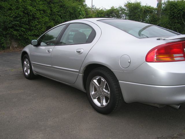 Dodge Intrepid 2003 photo 10