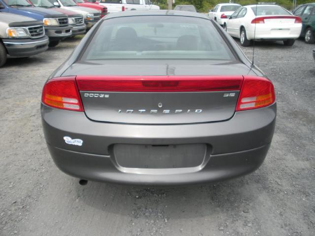 Dodge Intrepid 2003 photo 4