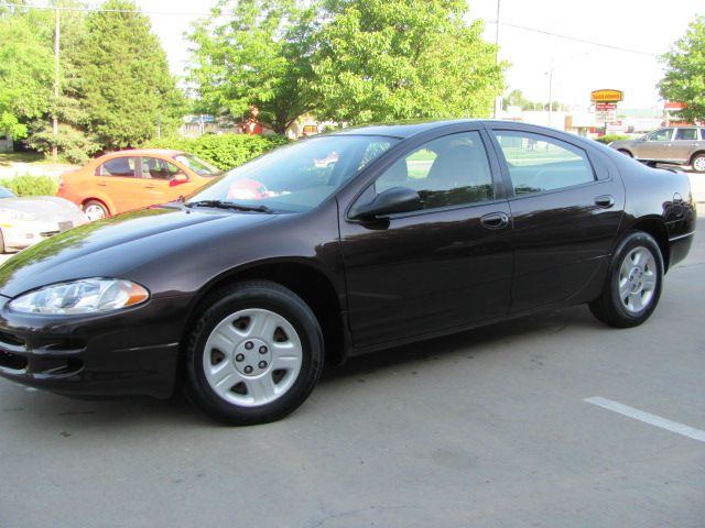 Dodge Intrepid 2003 photo 2