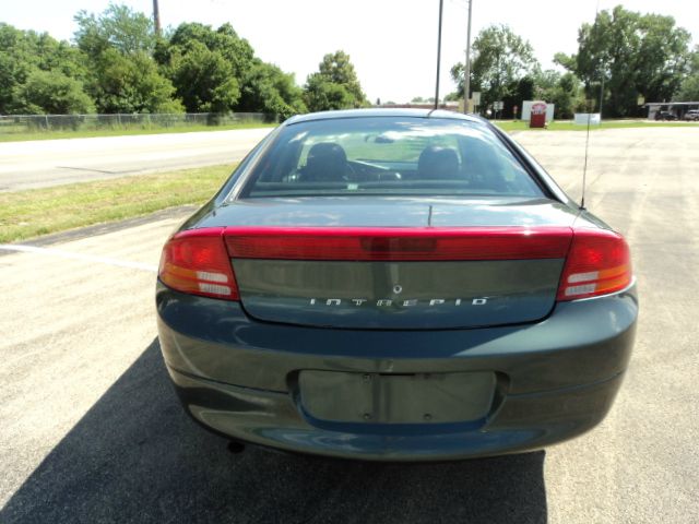 Dodge Intrepid 2003 photo 4