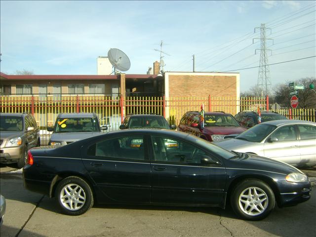 Dodge Intrepid 2003 photo 2