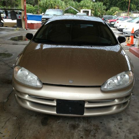 Dodge Intrepid 2004 photo 2