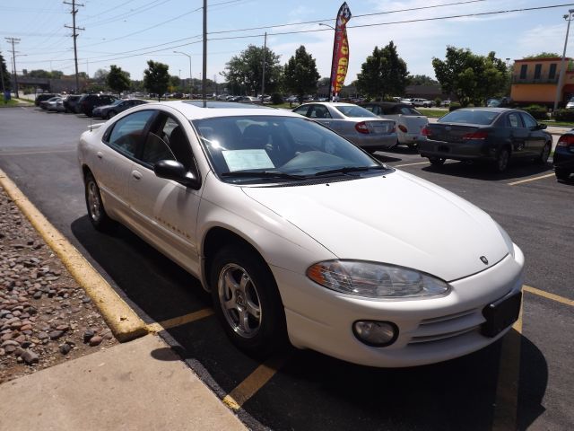 Dodge Intrepid 2004 photo 3